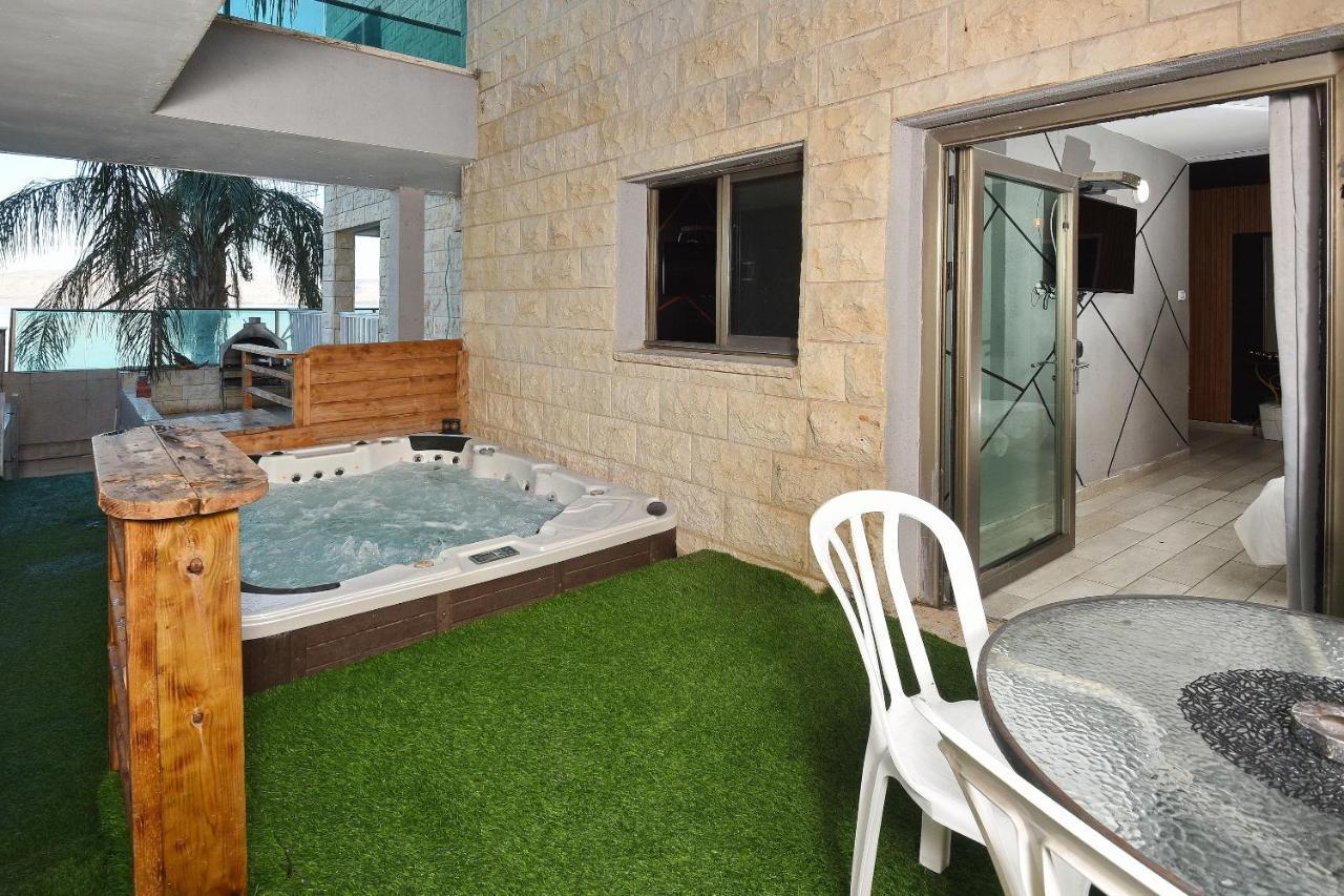 Nofim Suites Tiberias Exterior photo
