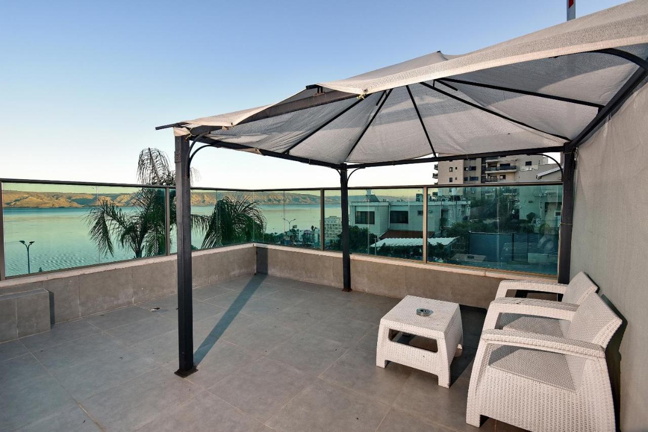 Nofim Suites Tiberias Exterior photo