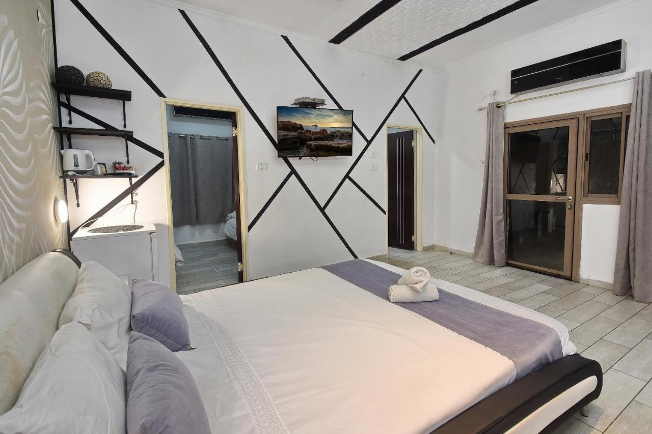 Nofim Suites Tiberias Exterior photo